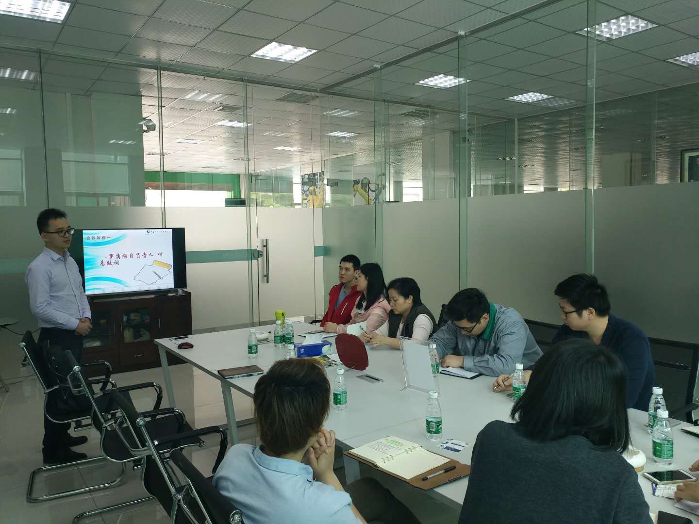 祝贺罗庚机器人签约开云在线登录官网-开云(中国)ERP